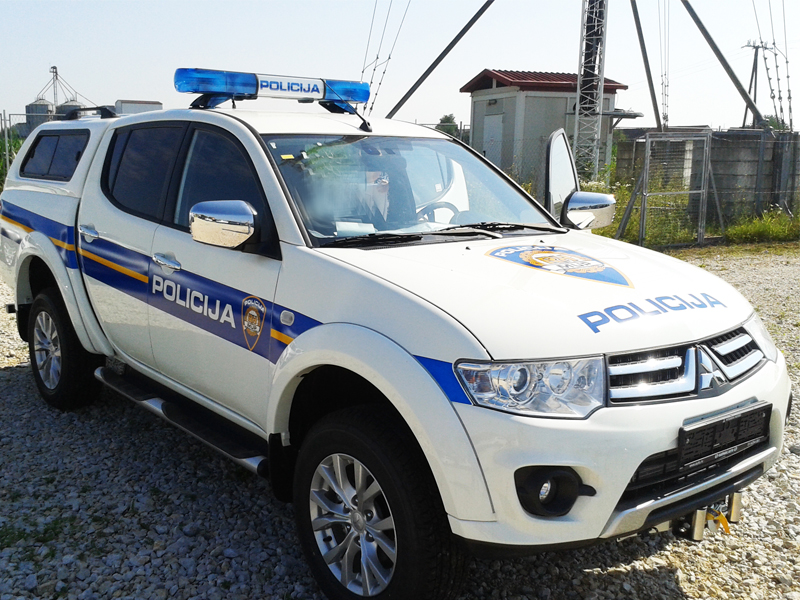 Slika /slike/Auti Schengen/Mitsubishi L200_800_600.jpg